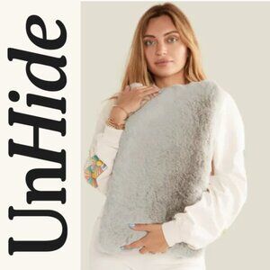 UnHide SQUISH Small Silver Pillow NWT